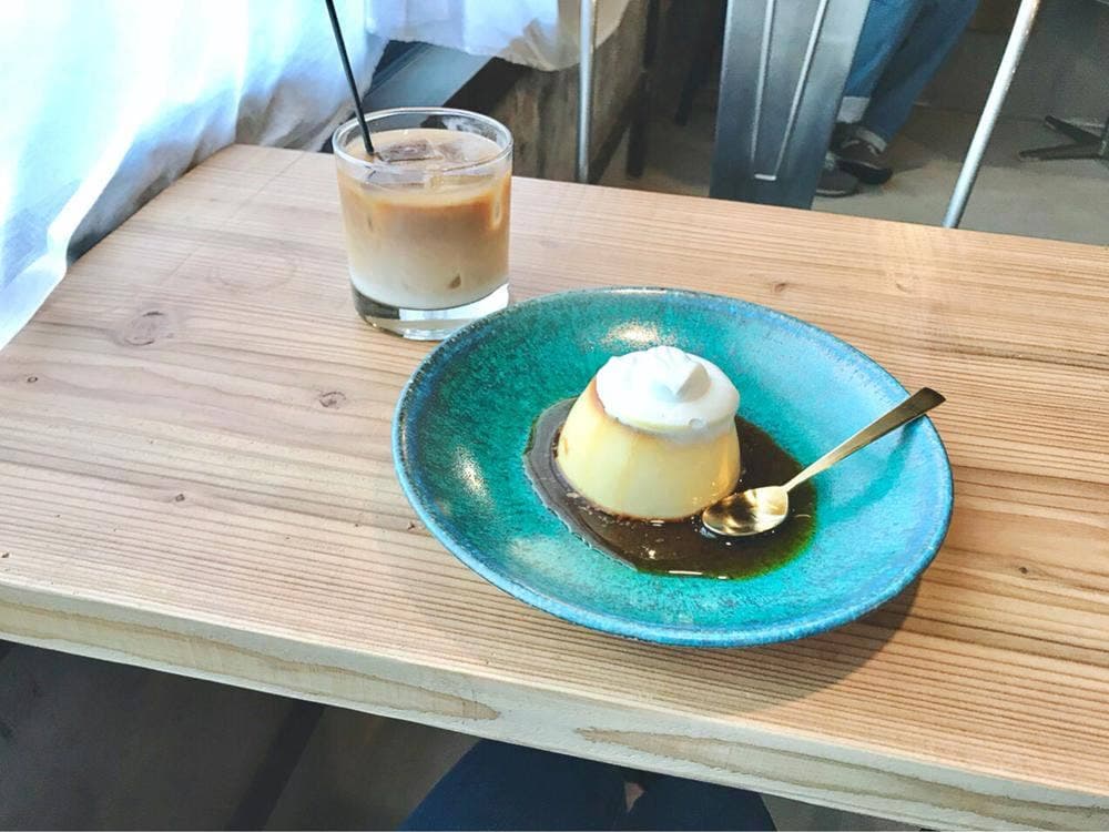 yuge bake coffee