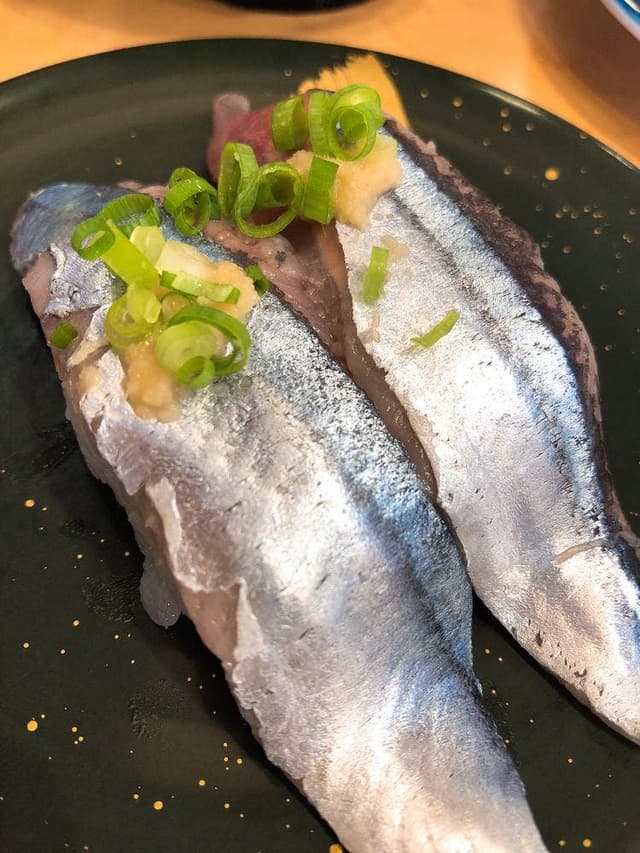 丸寿司 関屋店 - サブ画像1