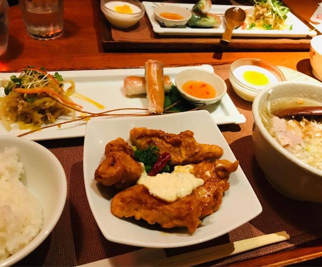 アジアンダイニング金魚蘭 - サブ画像3