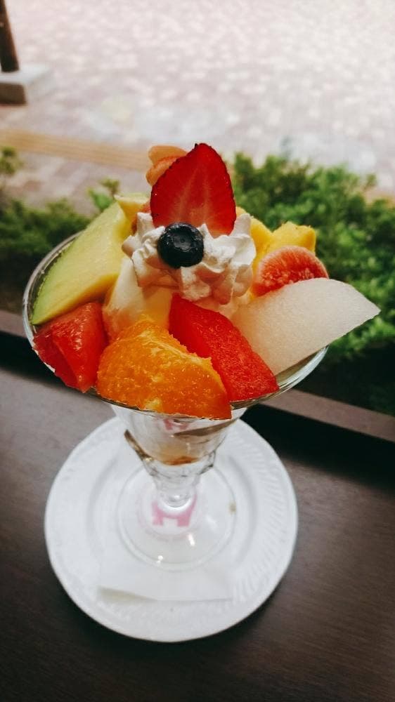 フルーツカフェ サエキ