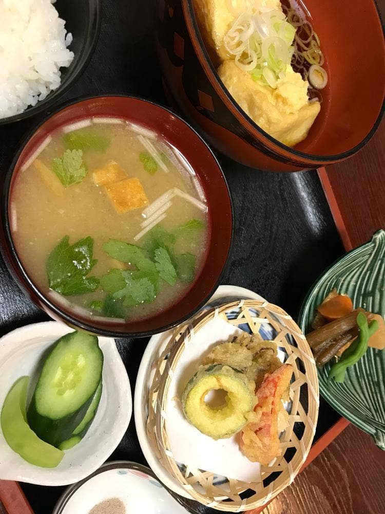 丸勝食堂