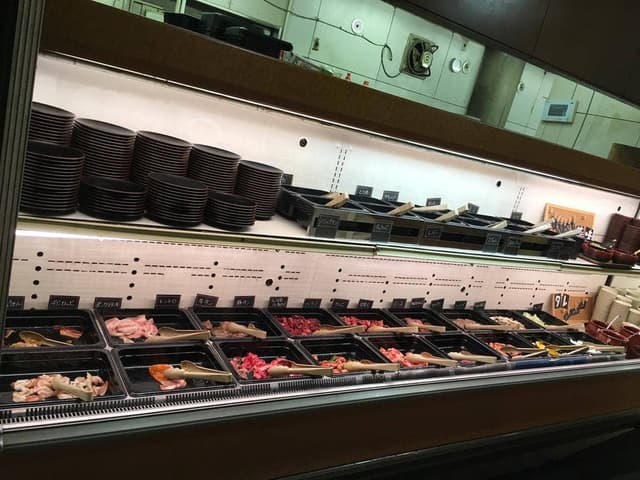 バイキング左近 オーストリート紀ノ川店 - サブ画像2