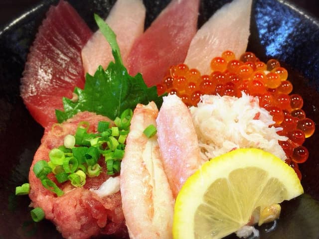 北かつ まぐろ屋 海の市店 - サブ画像3