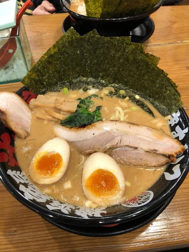 横浜家系ラーメン 辻田家 小山本店 - サブ画像2