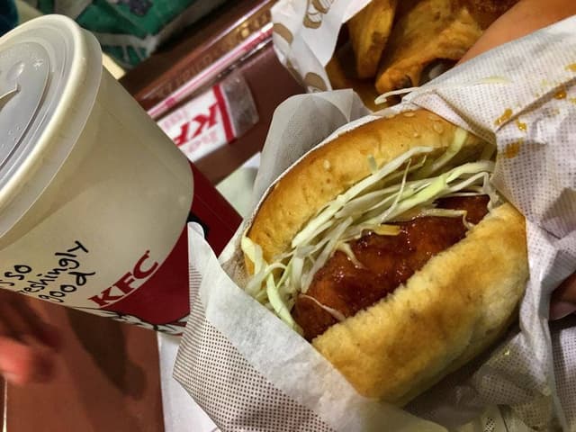 ケンタッキーフライドチキン イオンモール筑紫野店 - サブ画像1