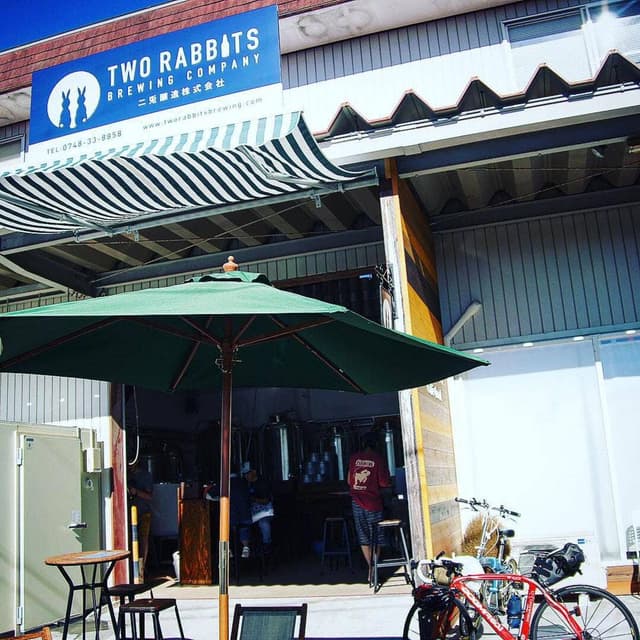 TWO RABBITS BREWINGCOMPANY タップルーム - サブ画像3