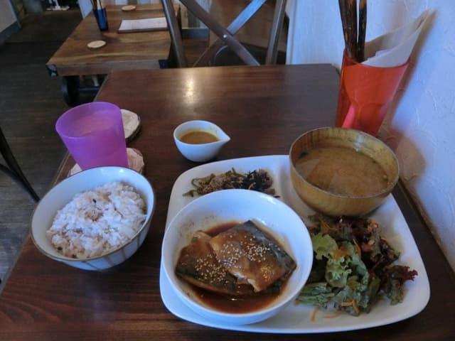 まんぷくカフェ ごはん茶々 - サブ画像3