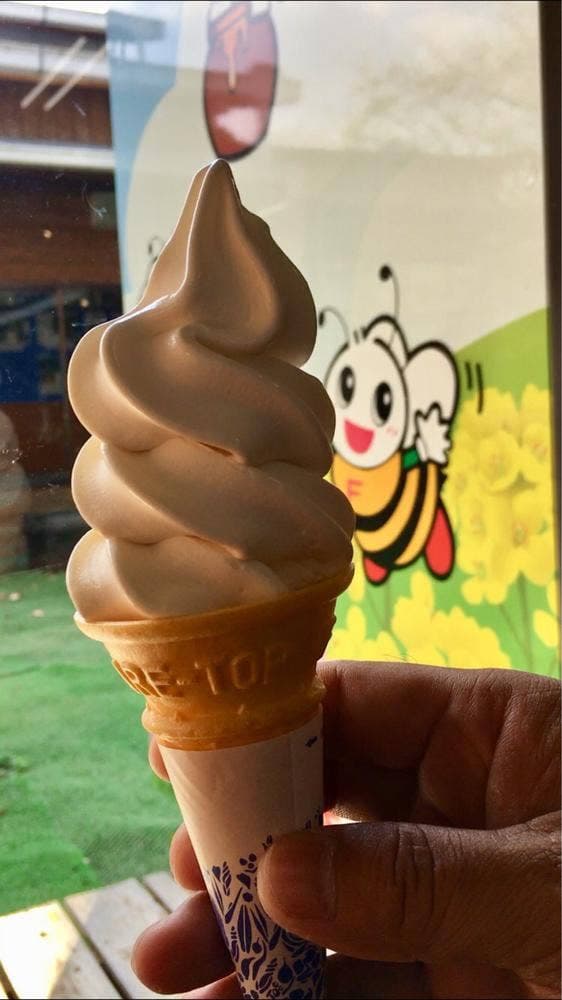 みつばち喫茶 フジイのはちみつ直売店 - サブ画像2