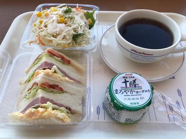 VIE DE FRANCE 鳴海店 - サブ画像1