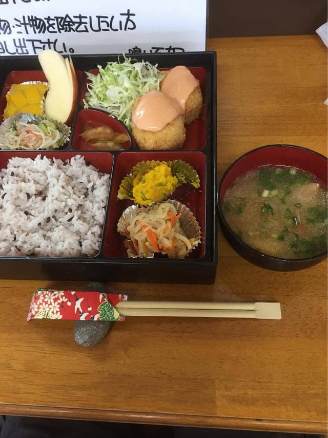 鳴り石カフェ - サブ画像1