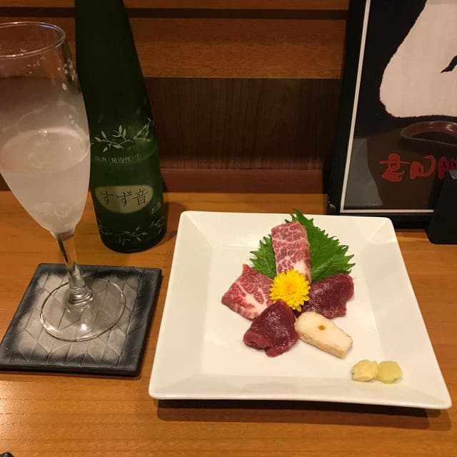 馬肉料理 仲巳屋 本店 - サブ画像1