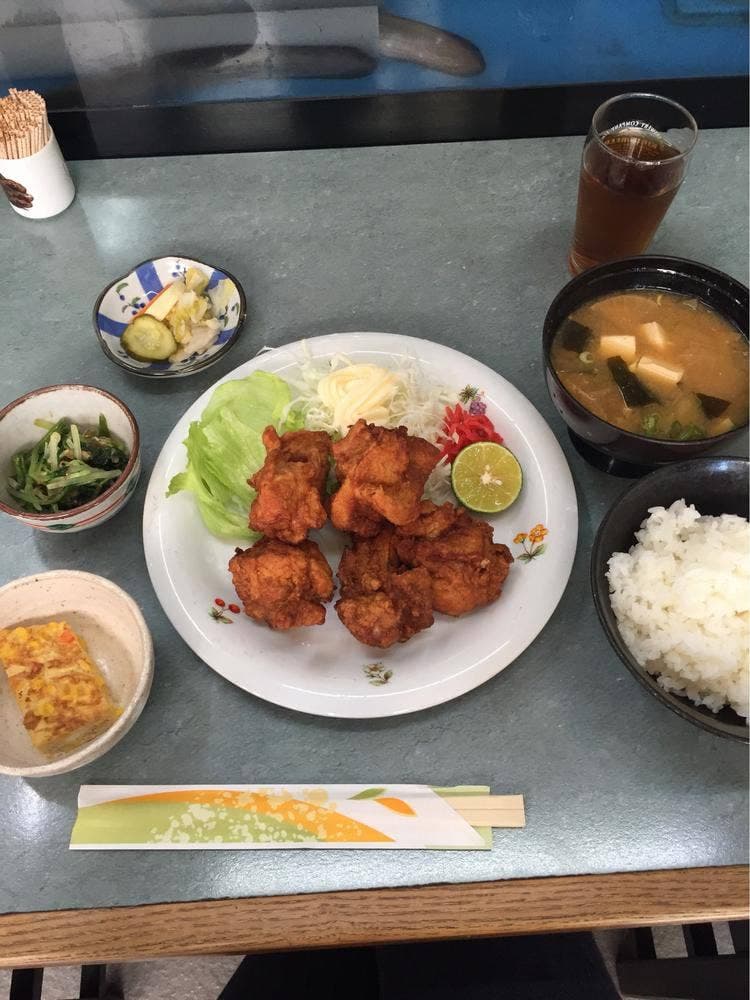 割烹 つくしん坊