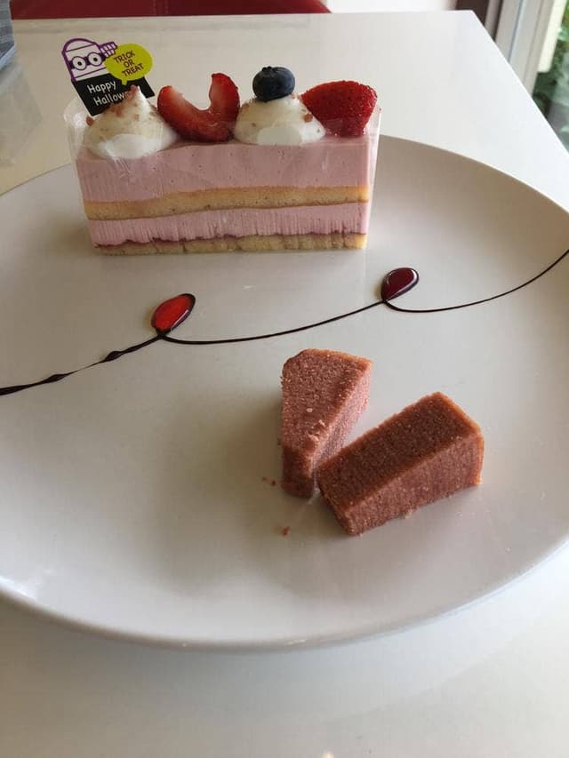 欧風菓子グリンデルベルグ 済生会北店 - サブ画像2