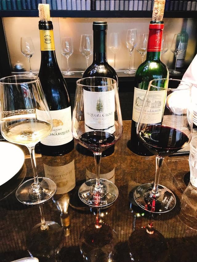 World Wine Bar by Pieroth 名古屋栄店 - サブ画像3