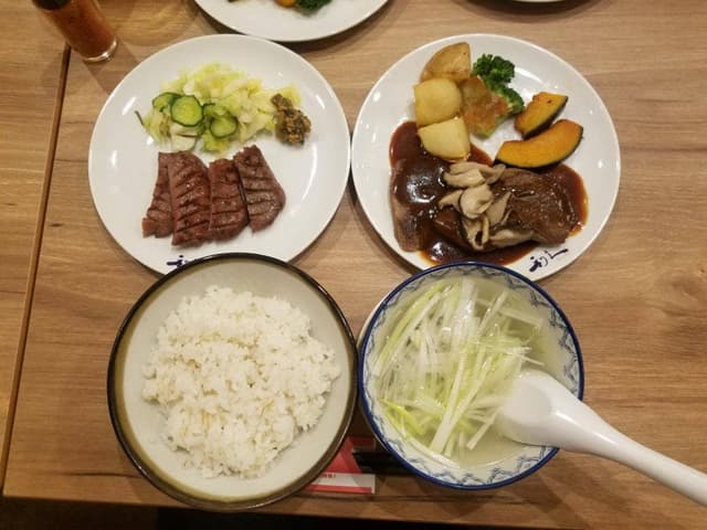 牛たん炭焼 利久 イオンモールいわき小名浜店 - サブ画像2