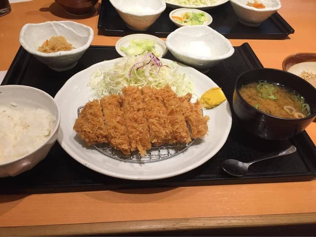 とんかつや漫遊亭 - サブ画像1