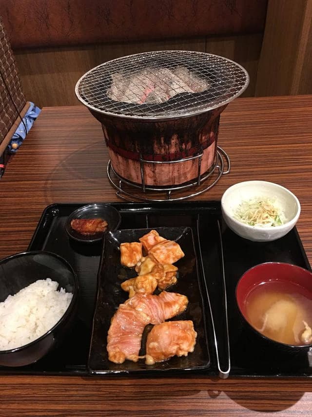炭火焼肉 牛宴 - サブ画像3