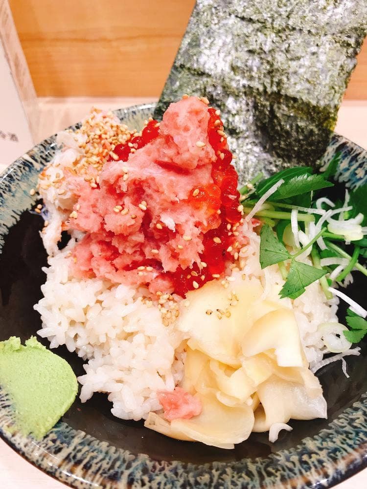 すしや