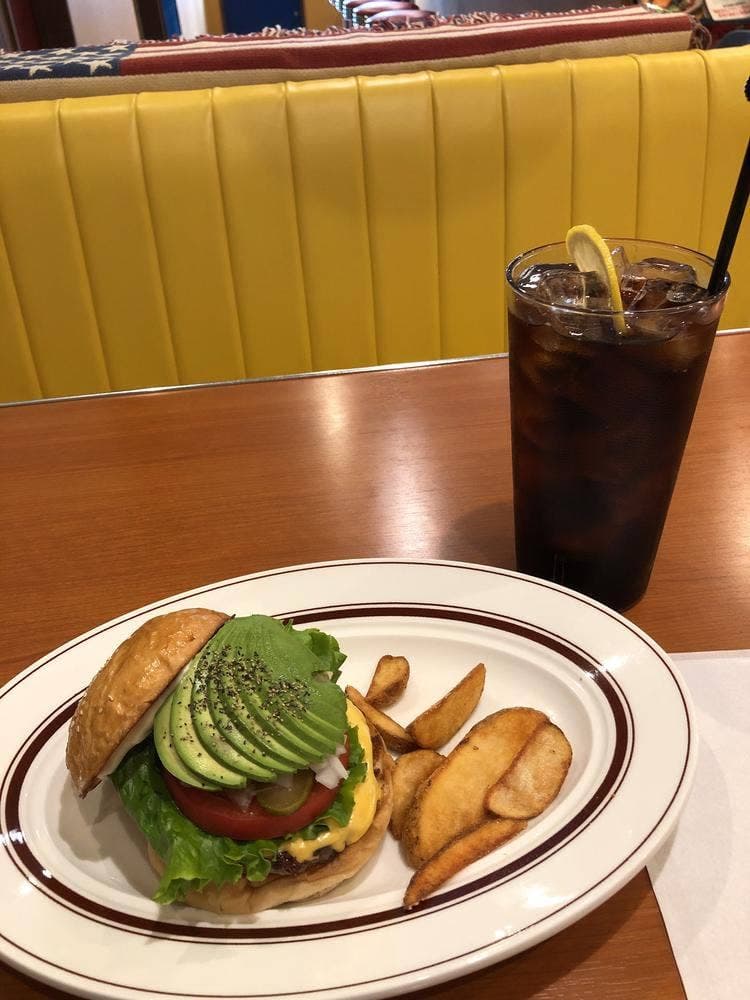 SUN DOVE DINER