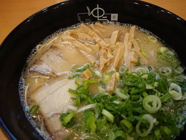 糸島ラーメン ゆうゆう - サブ画像3