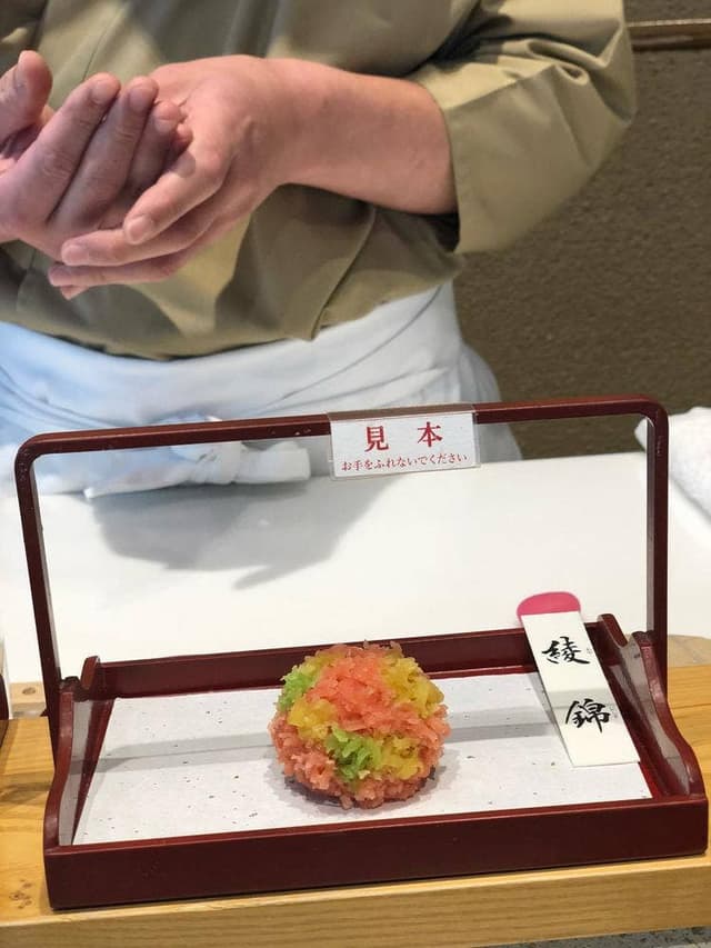 鶴屋吉信 日本橋三越本店 - サブ画像2