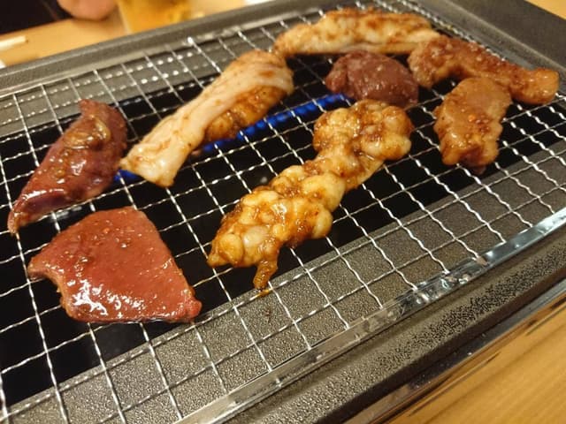 ホルモン焼あじさや - サブ画像1