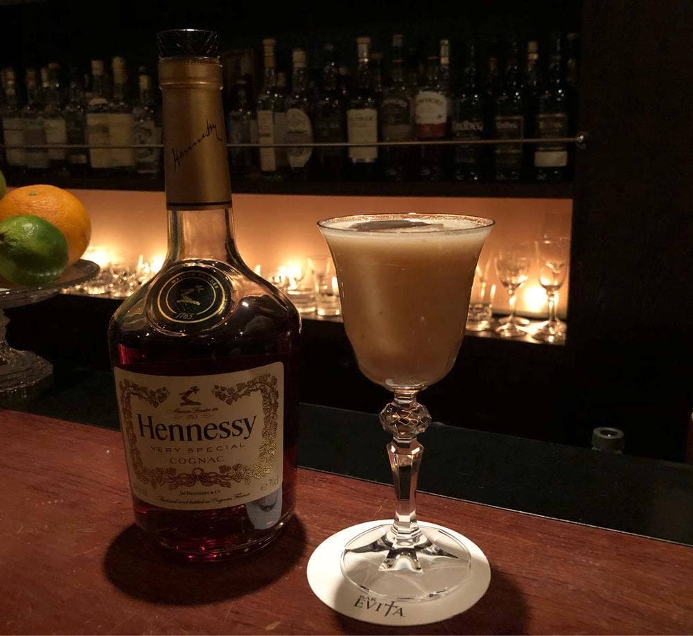 BAR EVITA
