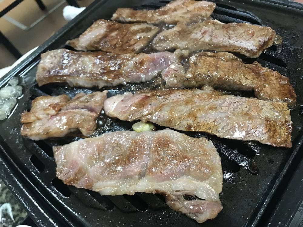 肉のシラカワ