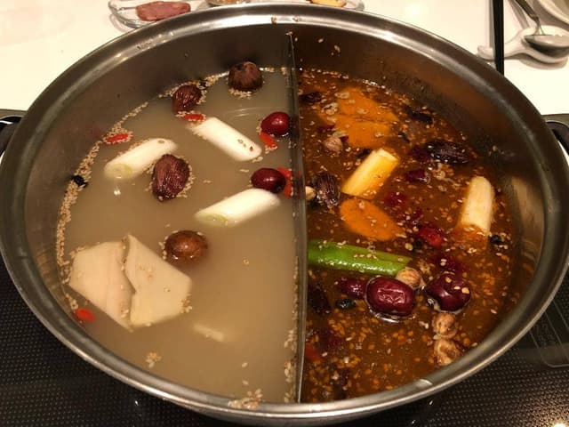 薬膳火鍋専門店 天香回味 赤坂別館 - サブ画像2