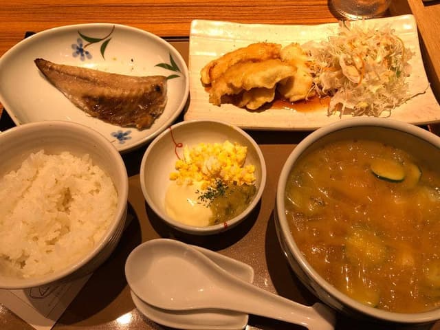 やよい軒 北谷美浜店 - サブ画像2