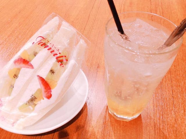 ファミーユ 海老江店 - サブ画像1