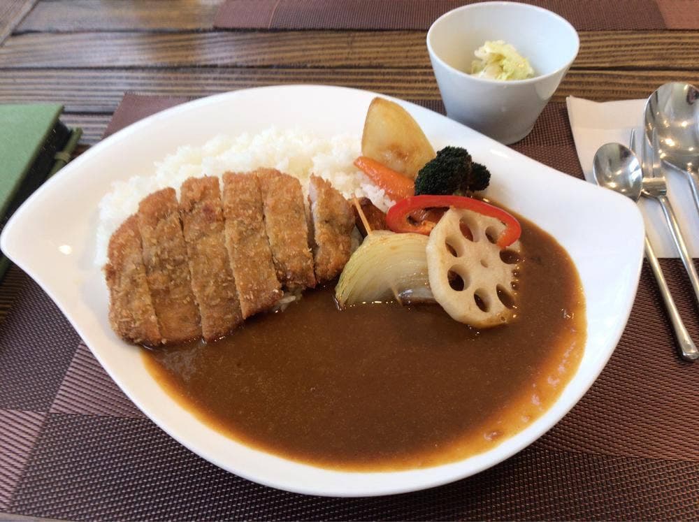 カレーハウス 杏具