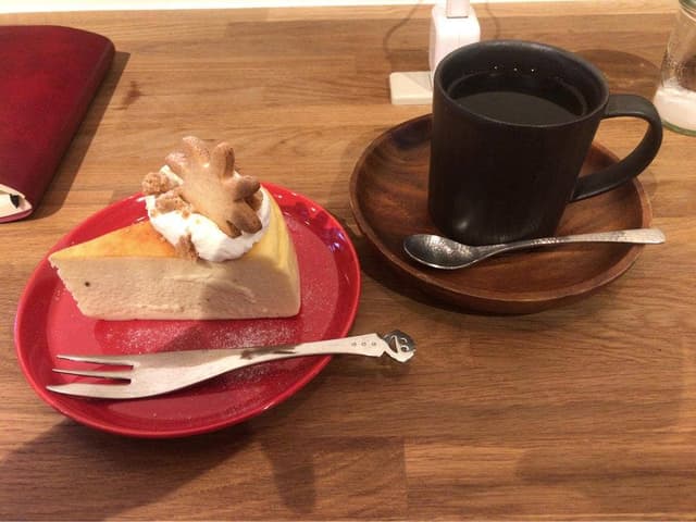 CAFE and BAKE BeBe - サブ画像1
