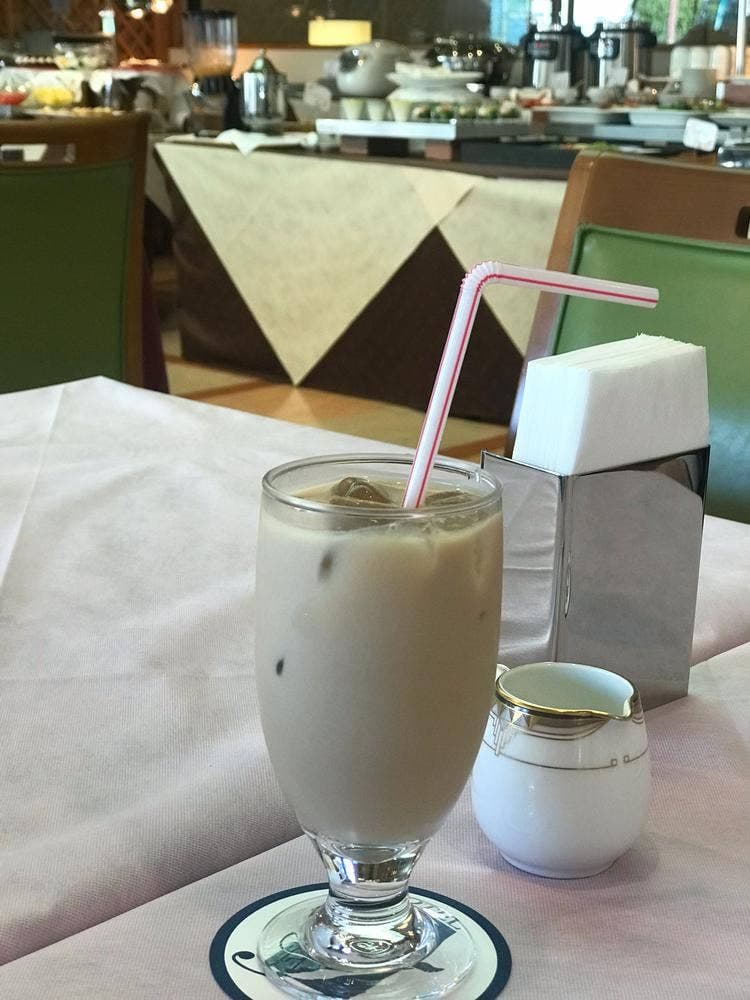 ホテルニュータナカ カフェテラス セーヌ・ド・パリ