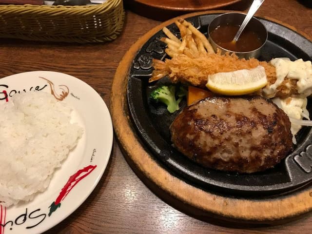 トマト&オニオン 那覇安岡店 - サブ画像1
