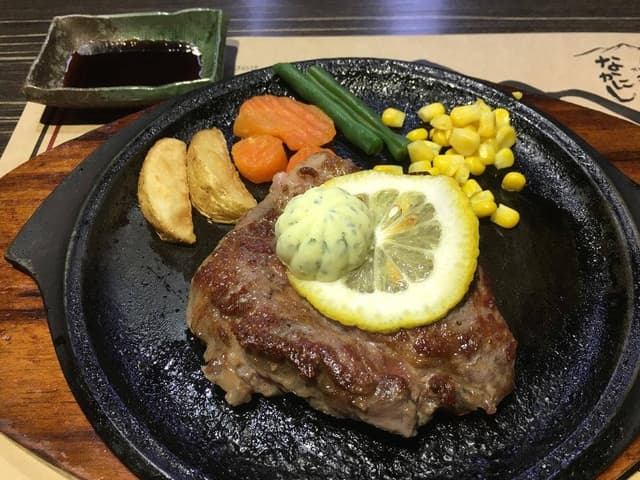 焼肉&ステーキなかにし - サブ画像3