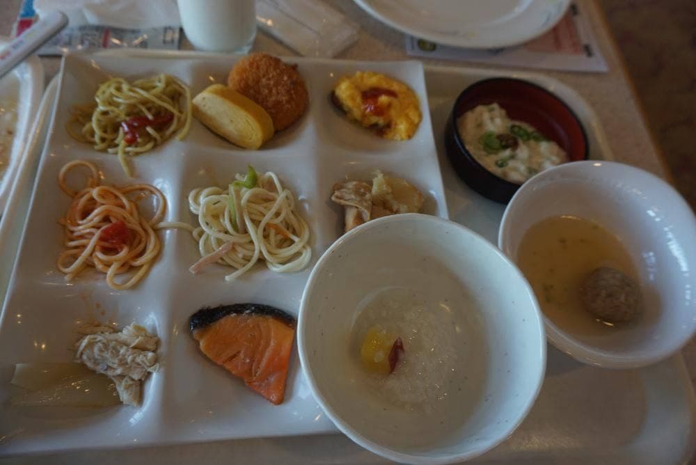 ホテル&リゾーツ南淡路 朝食会場