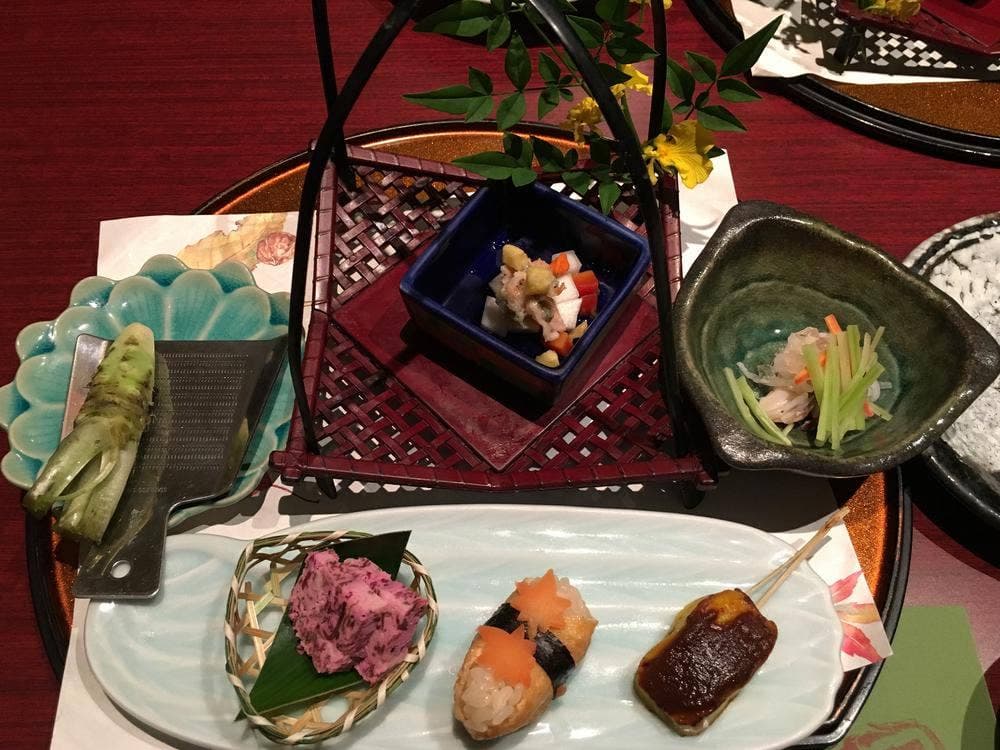 おもろダイニング山葵