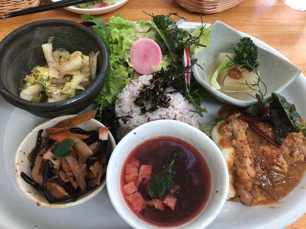 食堂とカフェと