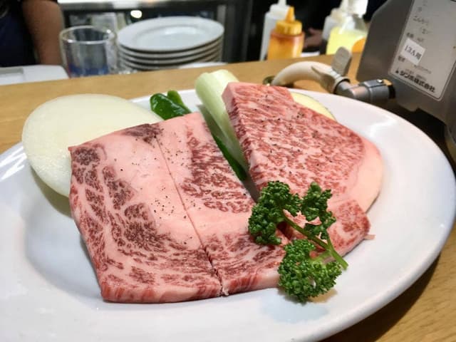 焼肉酒場 餤 - サブ画像1