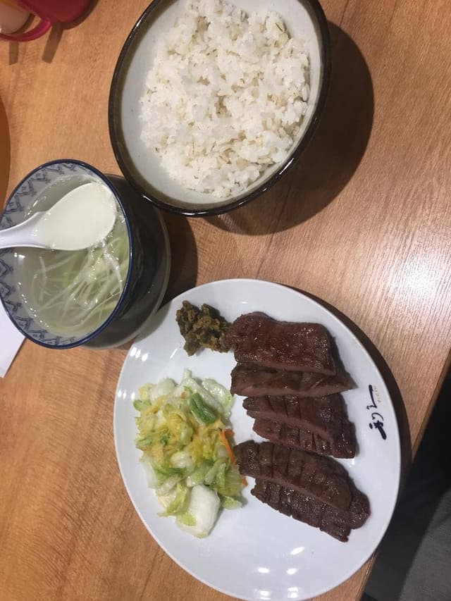 牛たん炭焼 利久 あべのハルカスダイニング店 - サブ画像2