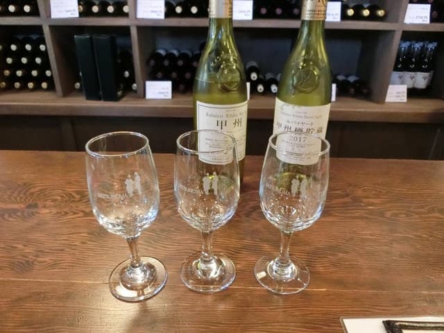 丸藤葡萄酒工業 - サブ画像1