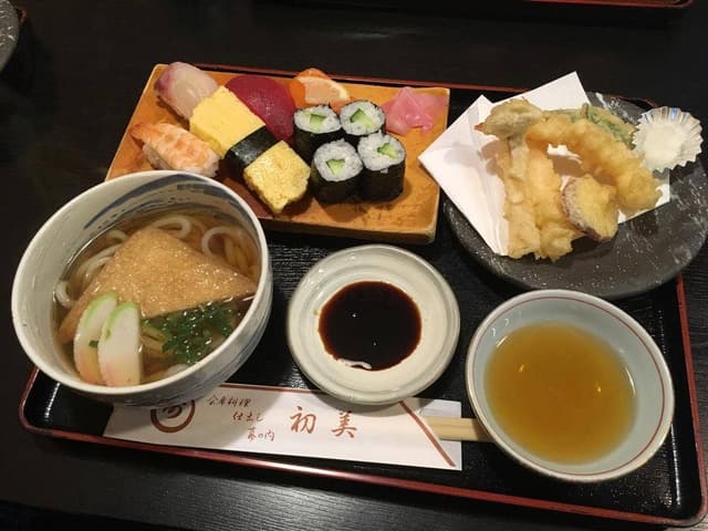 初美寿司 JR山科駅前店 - サブ画像3