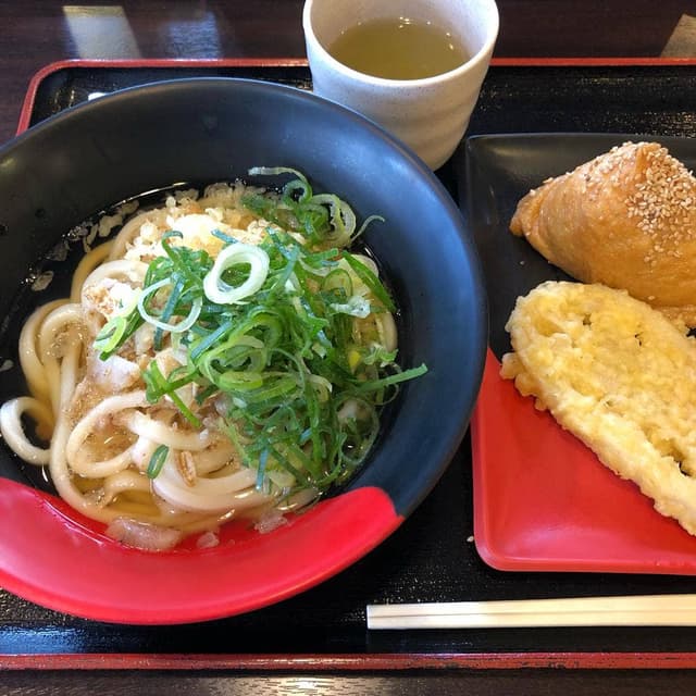 伊予製麺 石山通店 - サブ画像3