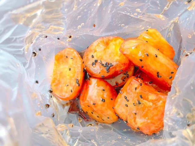 おいもやさん興伸 巣鴨地蔵通り店 - サブ画像1