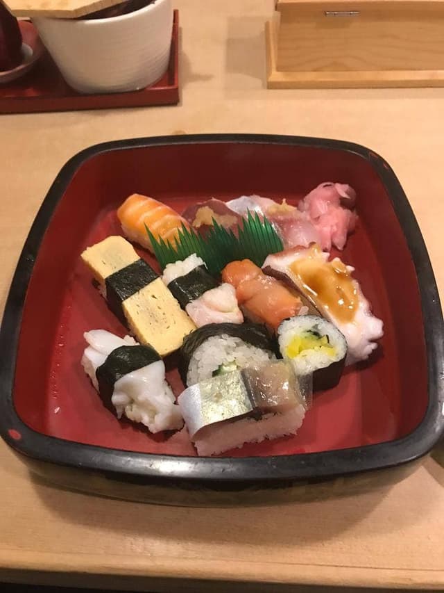丸万寿司 OAP店 - サブ画像2