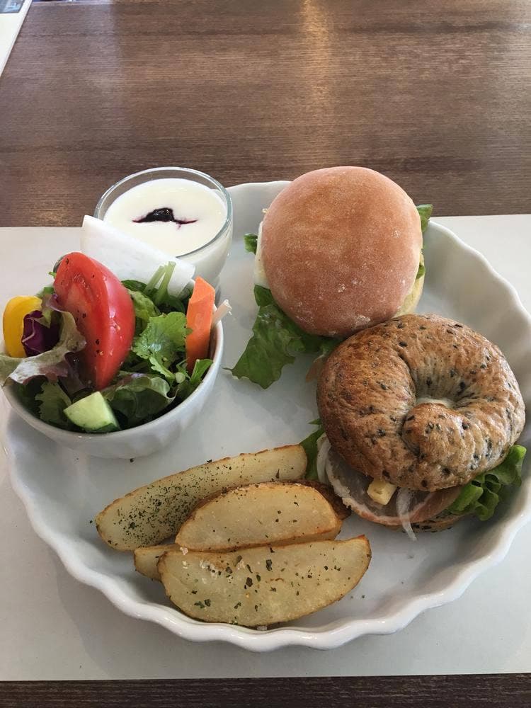 hikari no cafe'