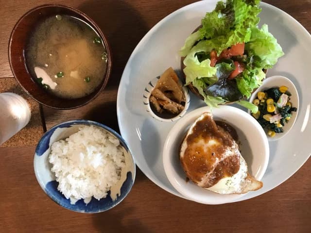 ライラク カフェ&バー - サブ画像1