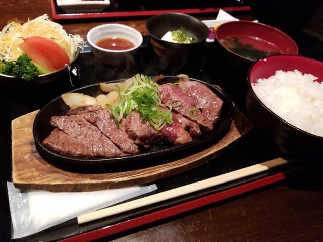 京焼肉 蔵 大手筋店 - サブ画像2