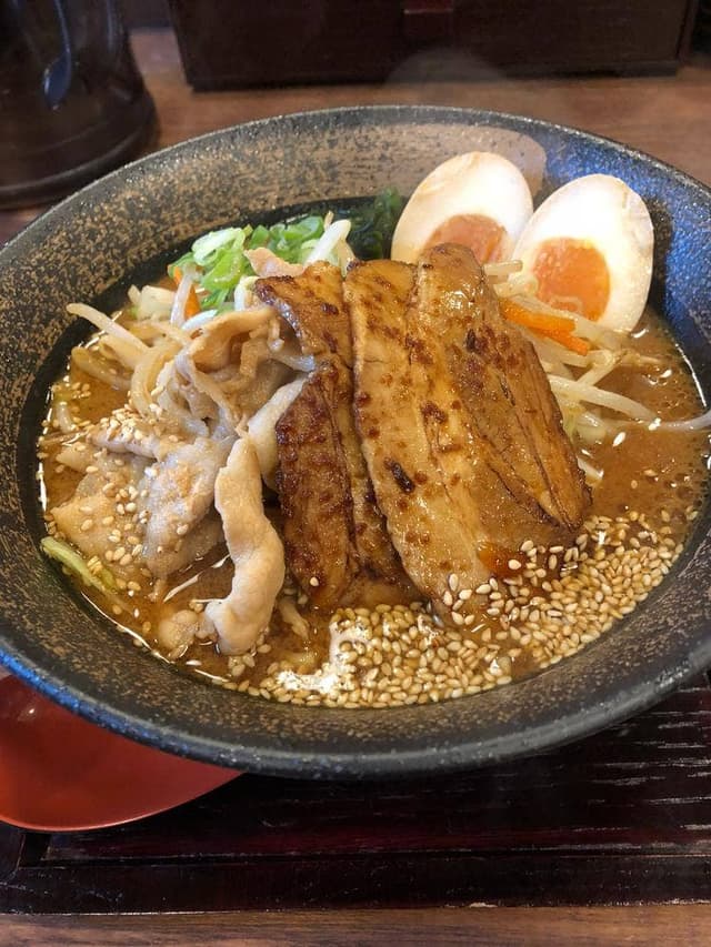 二段仕込み 味噌らぁめん 八蔵 - サブ画像3